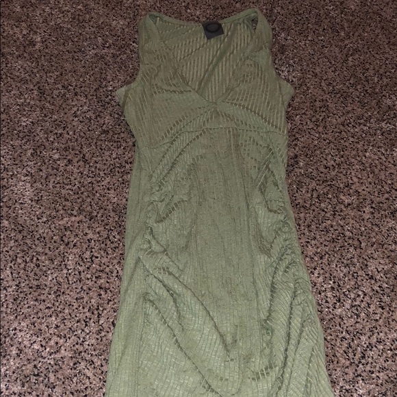 May pink size small dress green - Picture 2 of 4